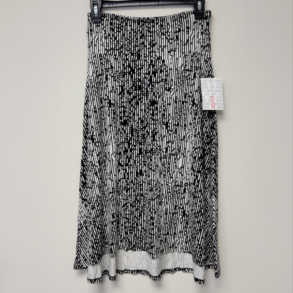 Lularoe Azure stripe A-line Skirt Black White Stripe S